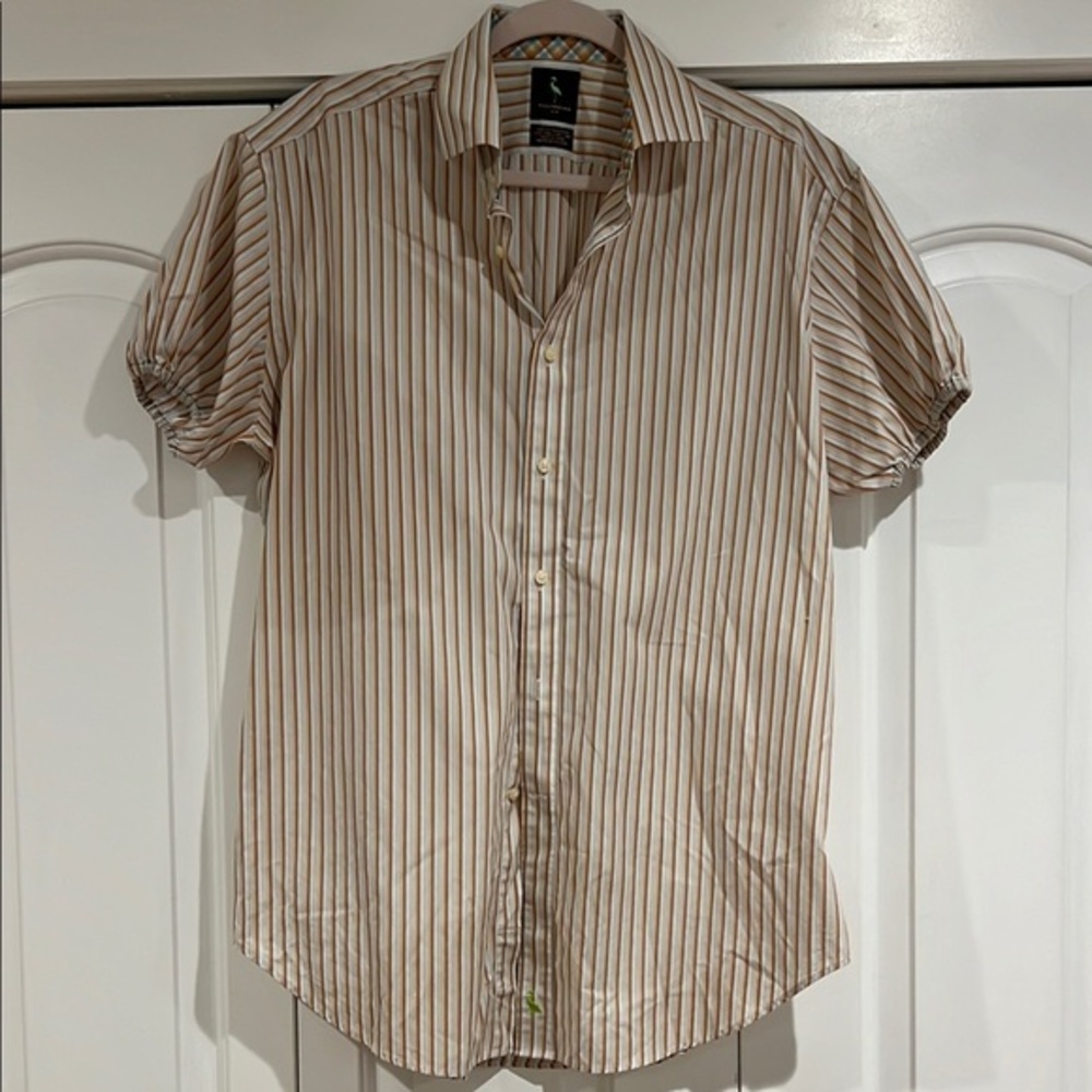 Tailorbyrd Cream and Tan Button Down Shirt with Short Sleeves